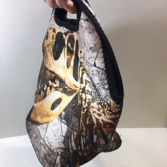 Tyrannosaurus Rex Skeleton Next to Stone Wall Neoprene Lunch Bag 12x6.5x10.5 - Picture 5 of 16